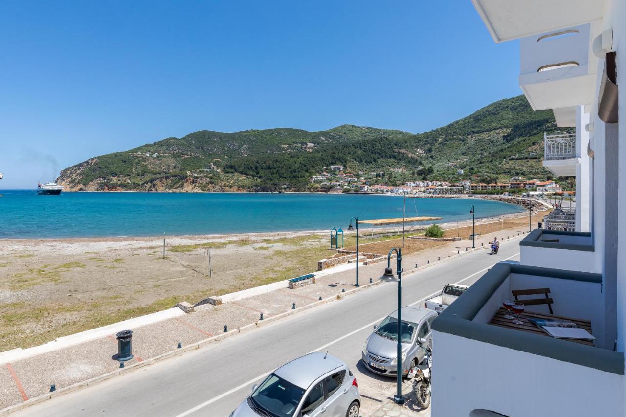 Uncle John'S Guesthouse Skopelos Town Exterior foto